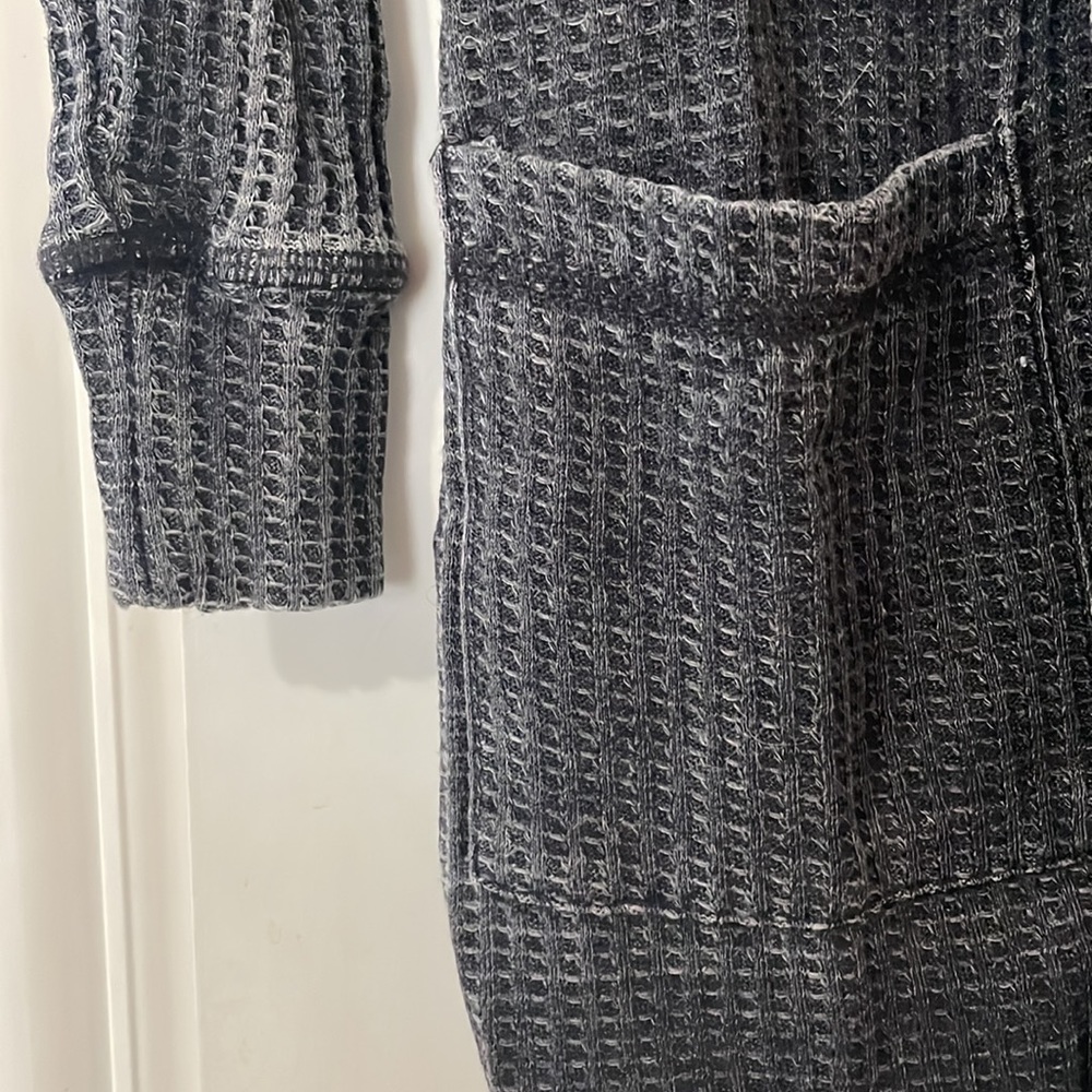 Grey Cardigan - Picture 2 of 2